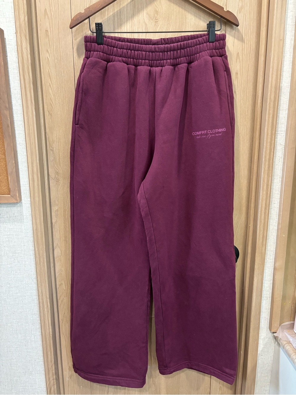 Comfrt You Matter Affirmation Sweat Pants Size L Straight Leg Loungewear